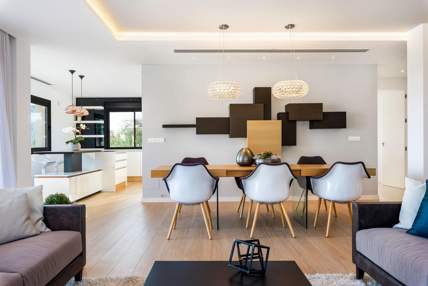 Een zeer bijzondere villa, veel ruimte en uitstraling (Ref3210VBG)