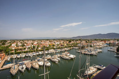 Apartment - Empuriabrava, Costa Brava