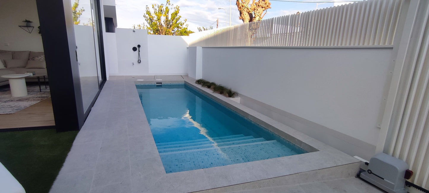 Villa - La Torre De La Horadada, Alicante